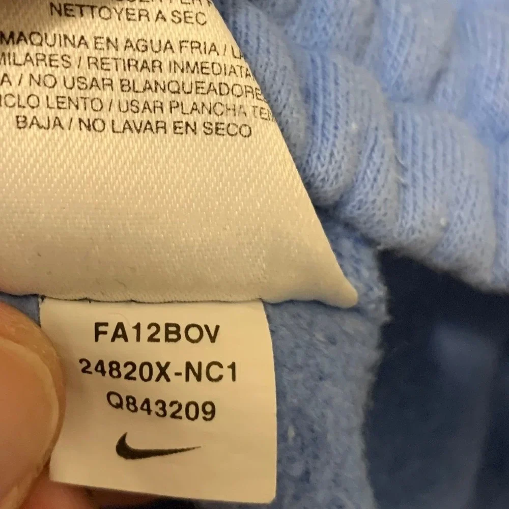 Nike UNC Tar Heels Sweatpants Mens M 33x30 Carolina Fleece Open Hem Logo Blue